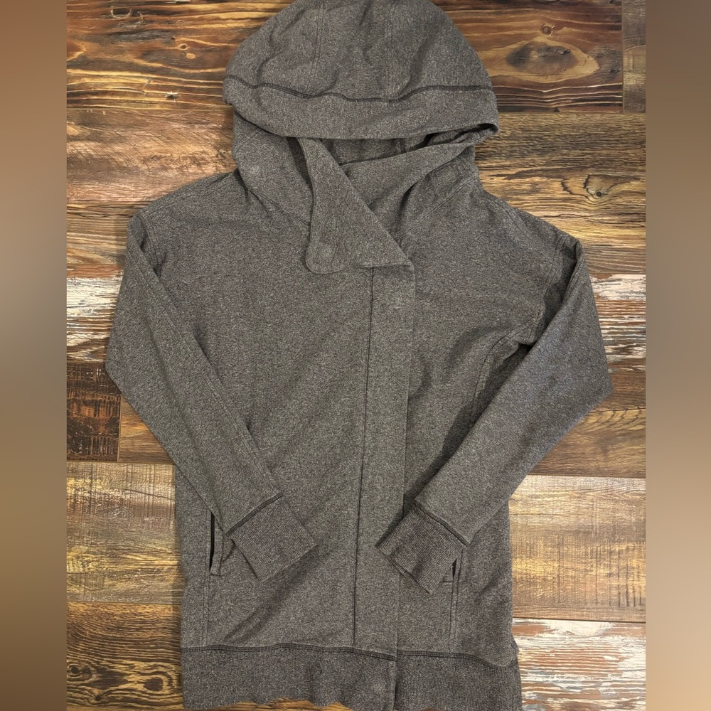 Lululemon Women’s Full Length Jacket Size Large Large Excellent Condition Grey